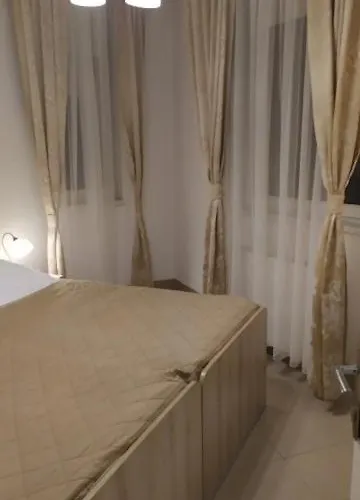 Διαμέρισμα Glambeauty1 *